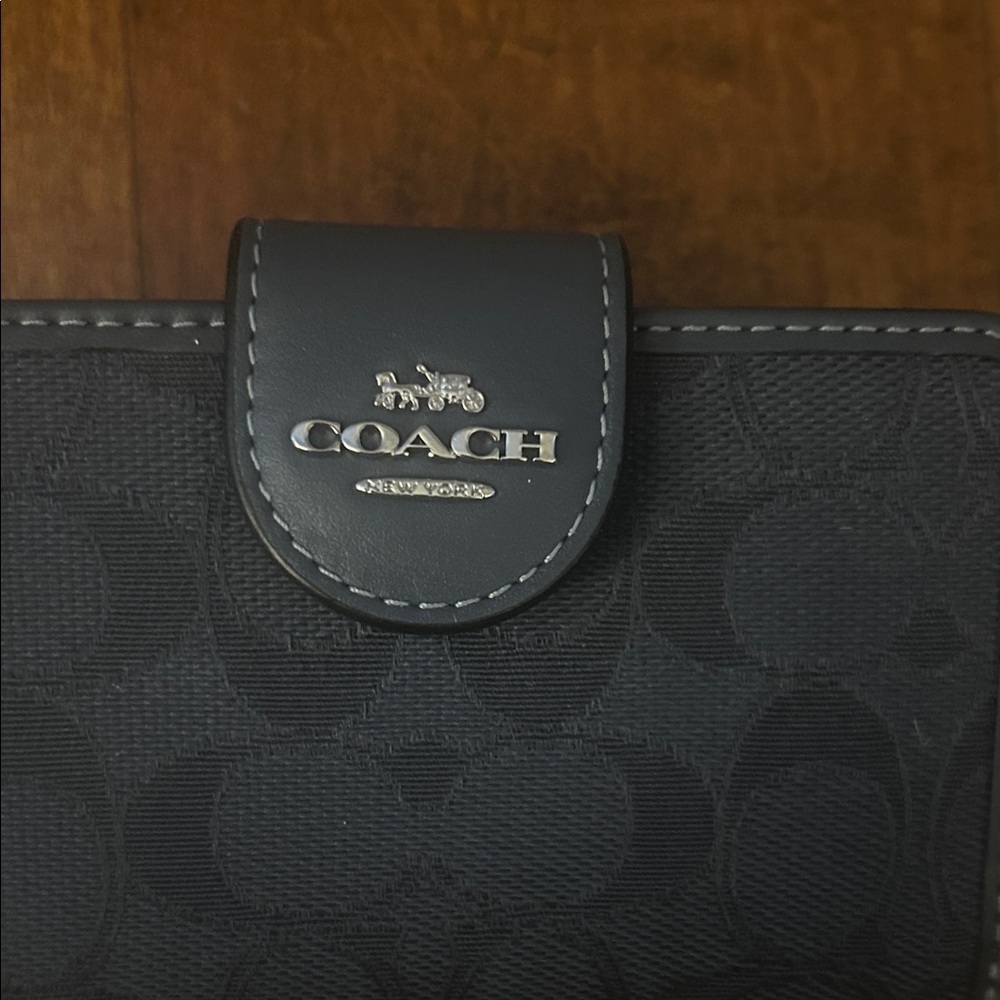 Coach Midnight Blue Medium Wallet - Picture 2 of 8